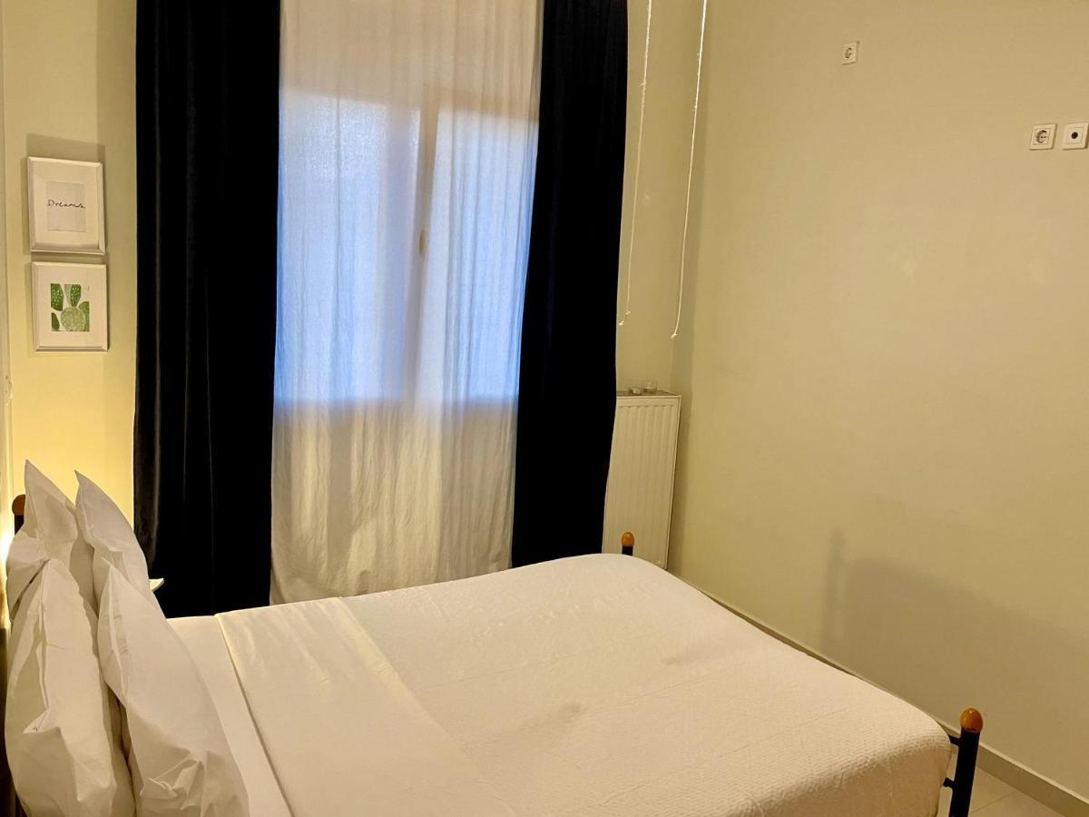 100 Meters From The Sea Apartment Xylokastro Luaran gambar