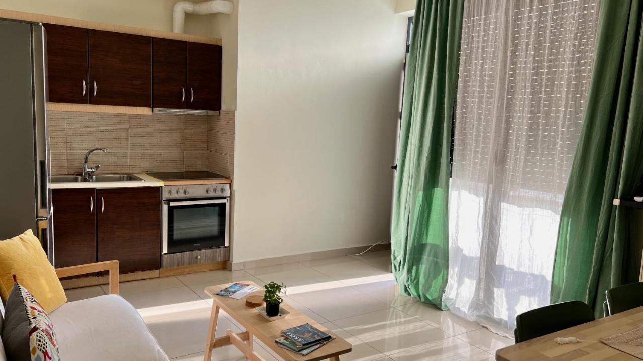 100 Meters From The Sea Apartment Xylokastro Luaran gambar